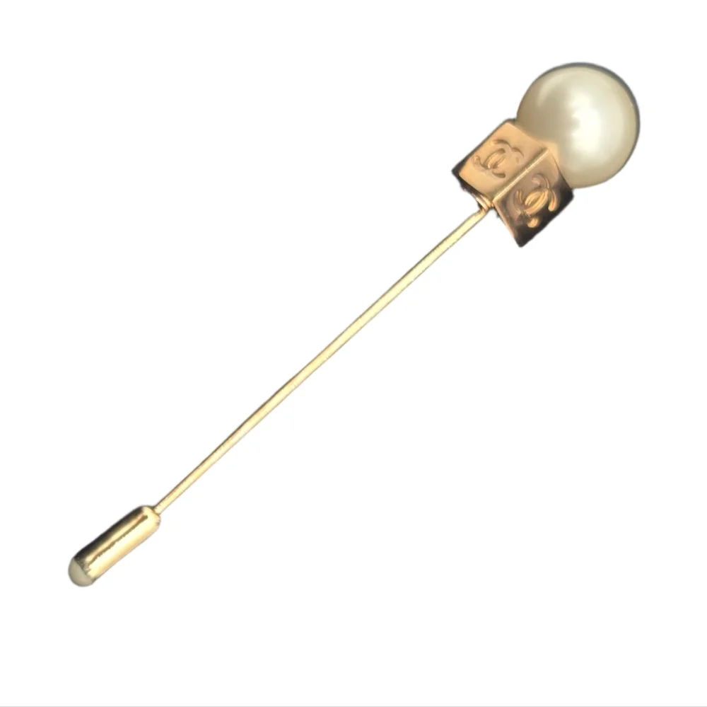 #22 - AUTHENTIC Chanel Gold Pin Brooch Golden - VINTAGE - Picture 6 of 13